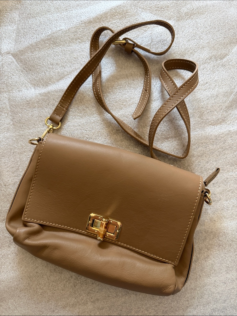 Valentina Fiore Classic Tan Crossbody Bag with Gold Hardware